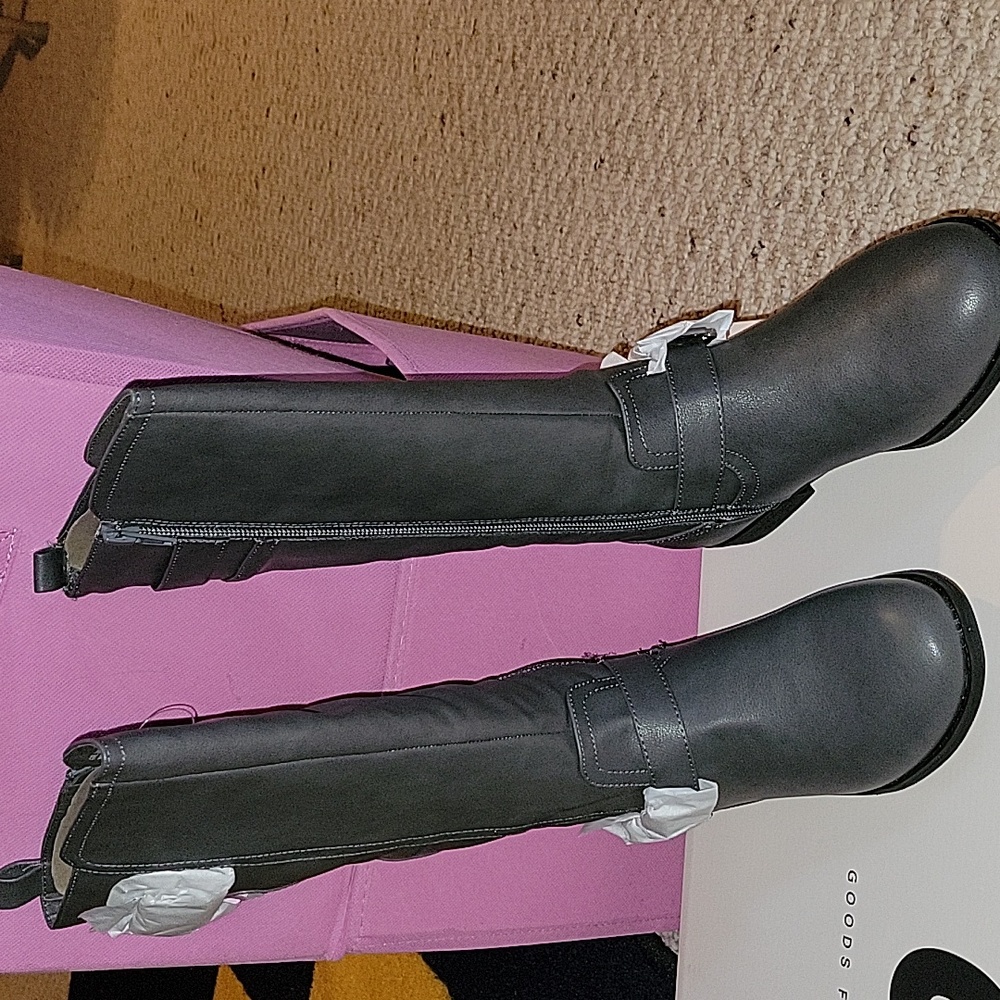 Girls Memory Foam Gray Boots NEW Size 3